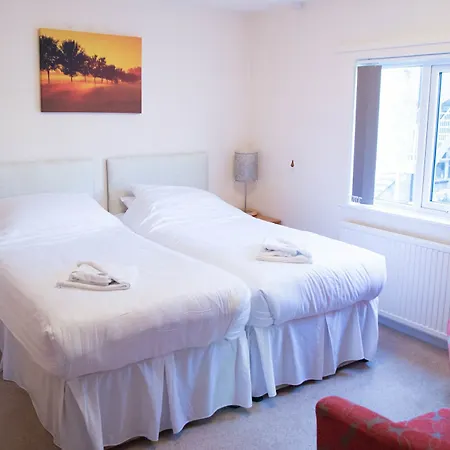 מלון Hideaway At Thornleigh Grange-over-Sands